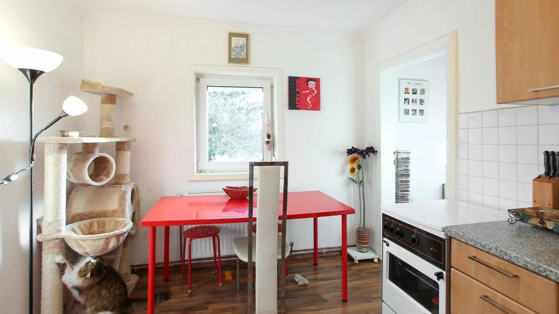 Maison d'hôtes Room In House - Charming Vienna Retreat With Garden Metro Access